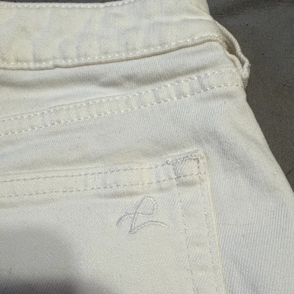 DL1961 Piper cuffed shorts